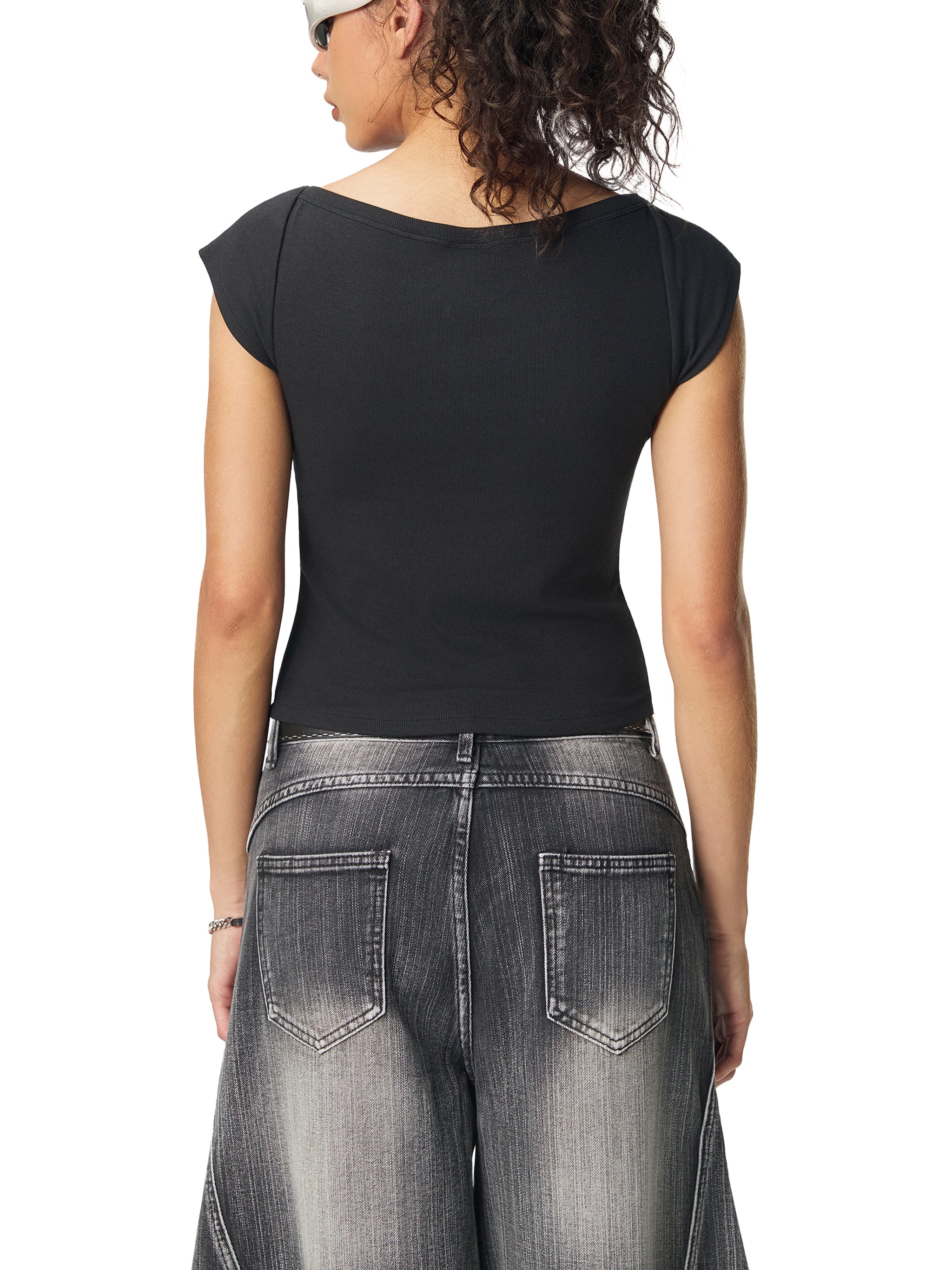 DREJ,Studio,Top,WideNeck,Minimal,Womenswear,Black,Cotton,Season01